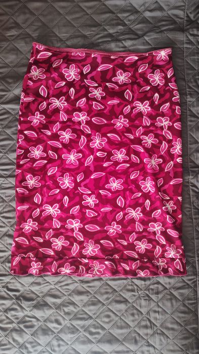 Spódniczka w kwiaty Magic Tribe M