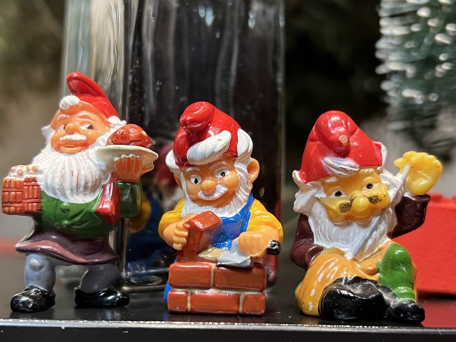 Гномы мастера киндер