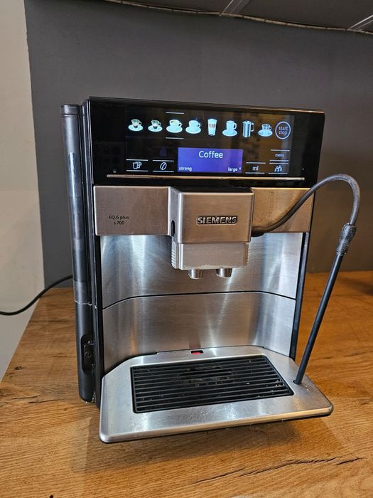 Ekspres do kawy Siemens EQ6+S700