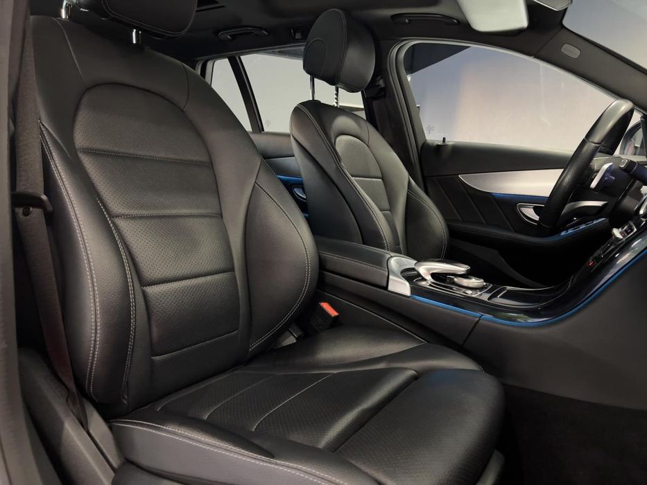 Mercedes-Benz C 220 d AMG 9G-Tronic Automática