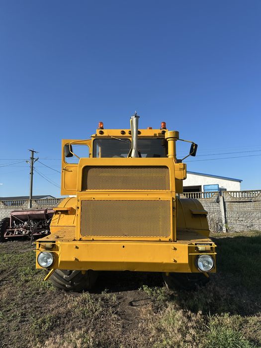 Трактор к701а . Кіровець. К700. Ямз240