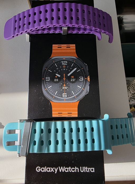 Samsung Galaxy Watch Ultra + 2 paski