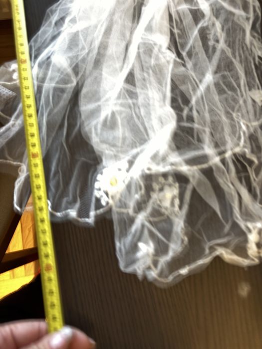 Welon ślubny  biały piękny