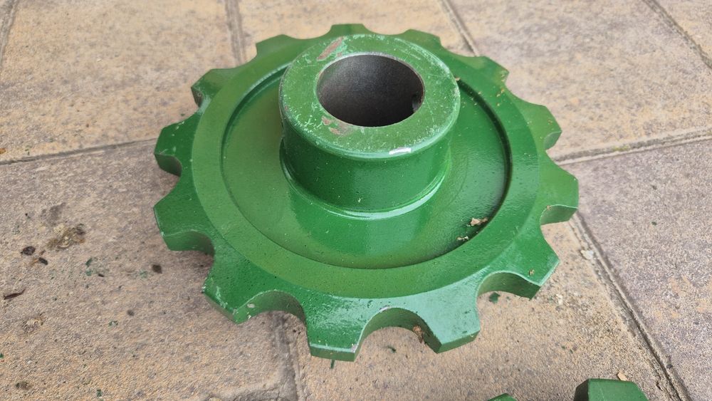 Зірочки  похилої камери 211515/211514 John Deere z-13, d-40