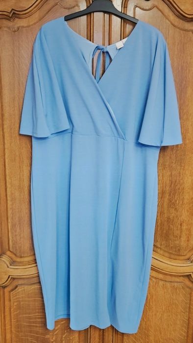 Sukienka rozmiar 5xl błękitna