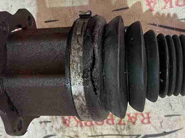 Полуось передняя левая (приводной вал, ШРУС) / правая audi a6 c7 3.0 1