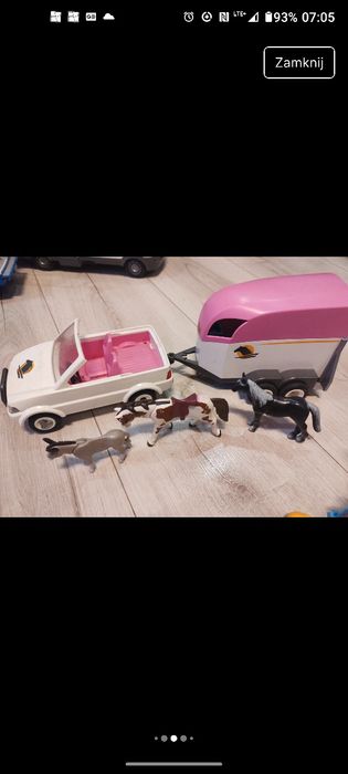 Zestawy Playmobil lekarz policja country Camper