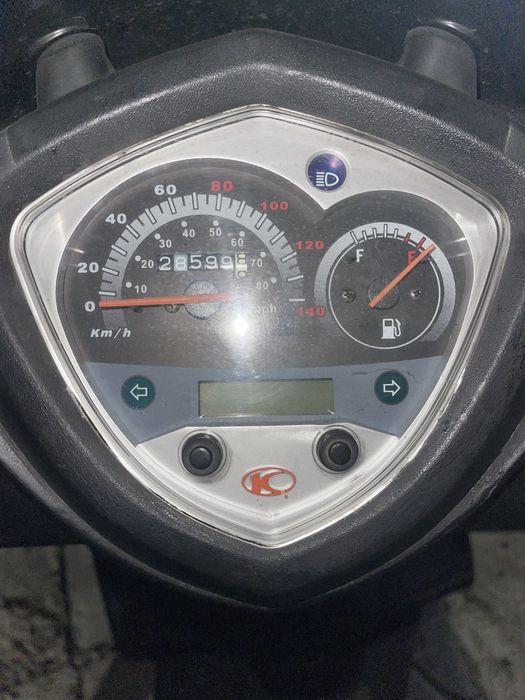 Продам скутер kymco acility 150