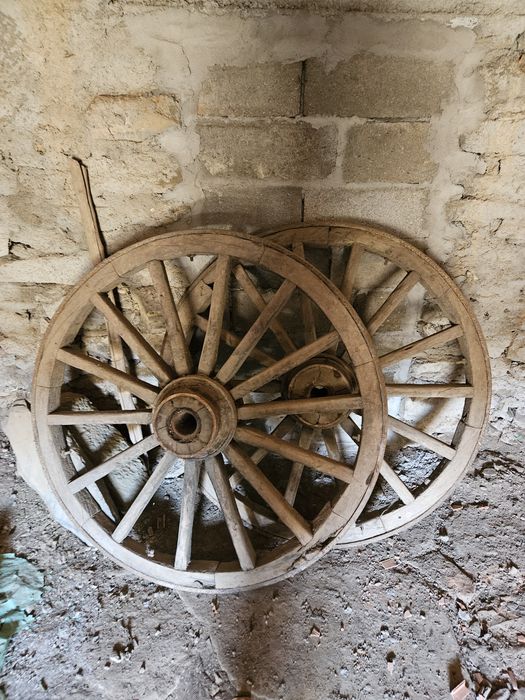 Rodas carroça/ carro de bois