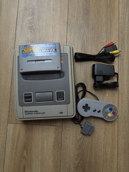 Super Nintendo Famicom