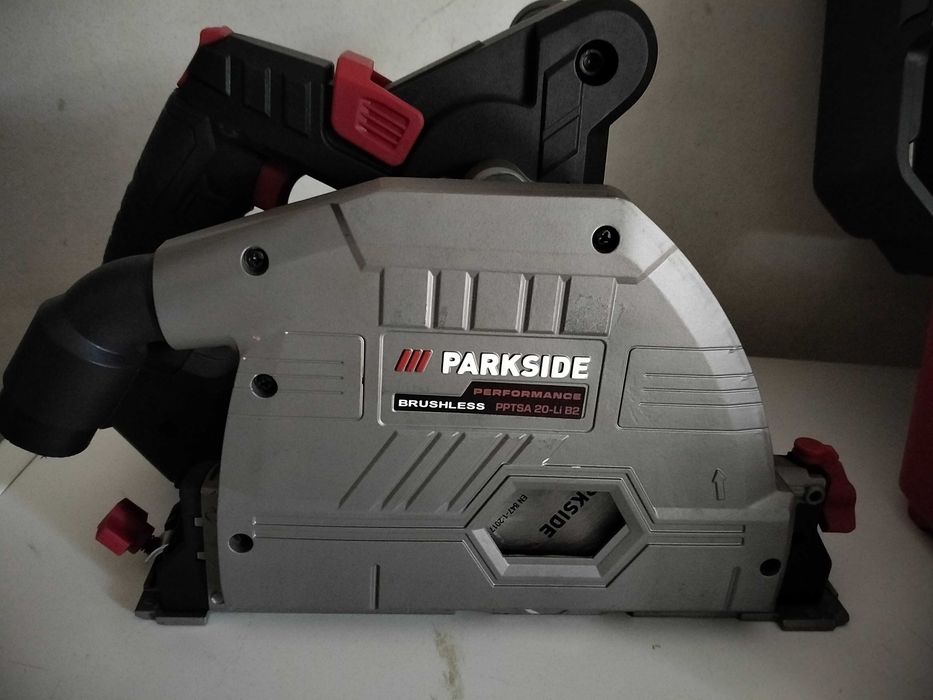 Vendo Máquina de Régua Nova