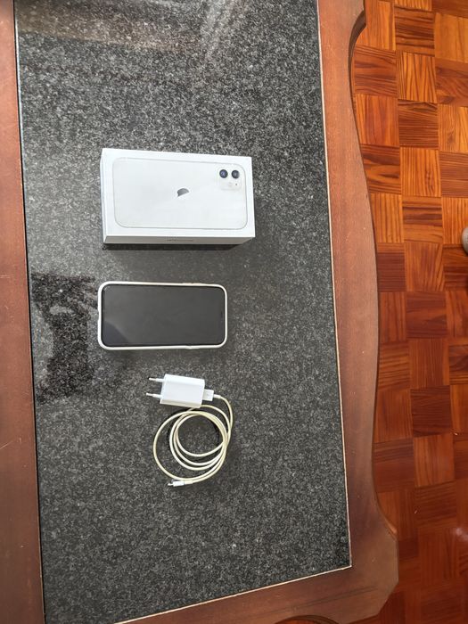 Iphone apple com carregador