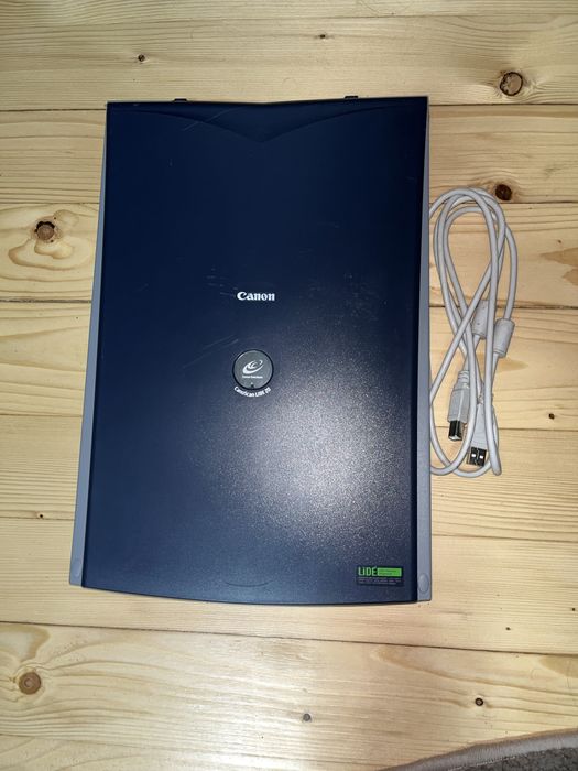 Сканер Canon CanoScan LiDE 20