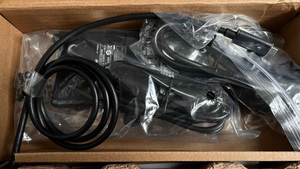 Docking Station Dell WD19S K20A001 (Com Carregador Original 130W) – Nova
