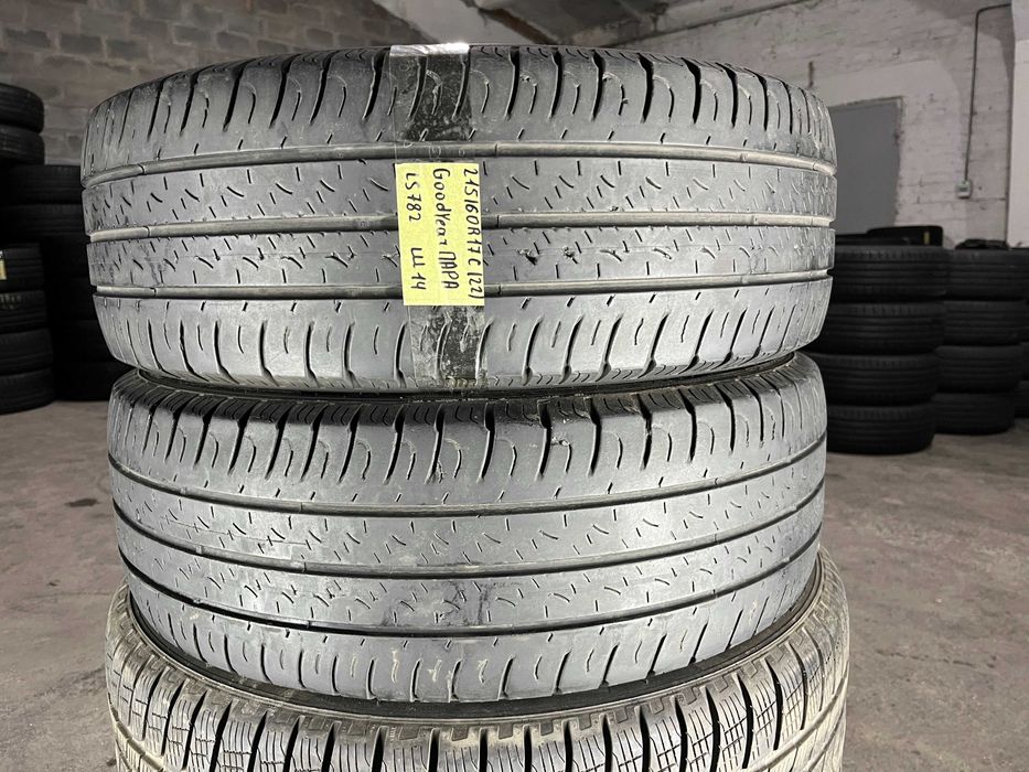 LS782 Літні шини 215/60r17c GoodYear EfficientGrip Cargo пара резина