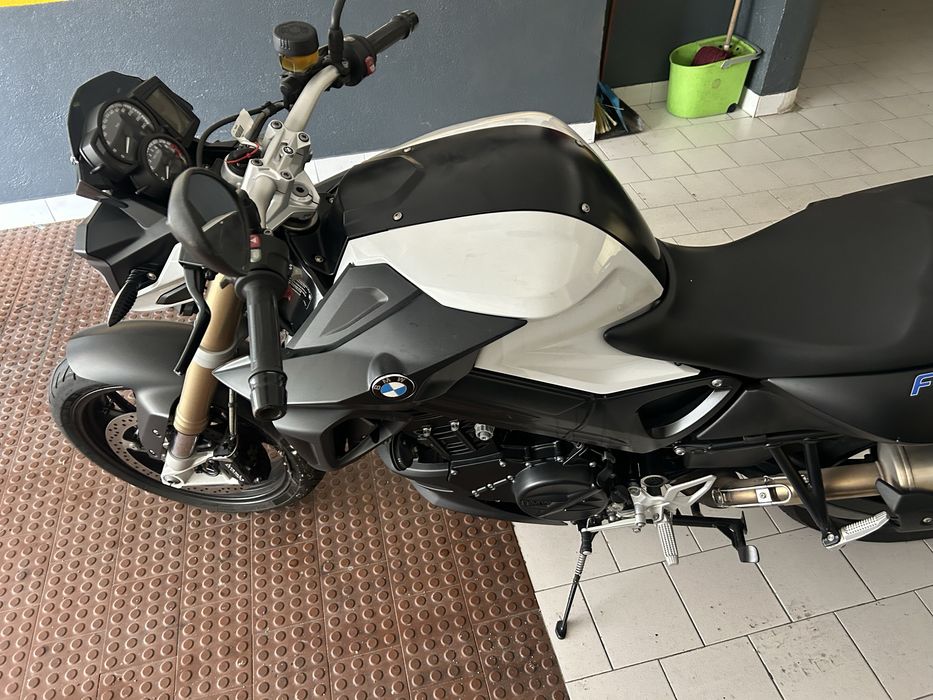 Moto BMW F800R de 2016