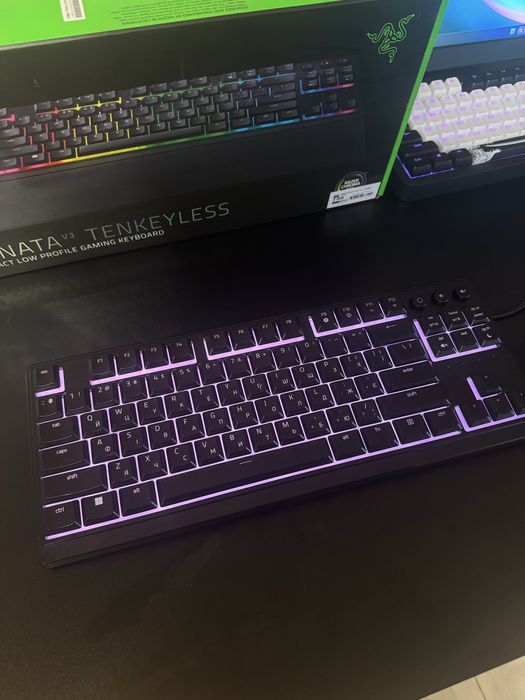 Ігрова клавіатура Razer Ornata V3 TKL