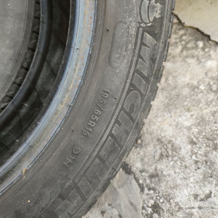 Продам шини Michelin energy saver 195/65 R15
