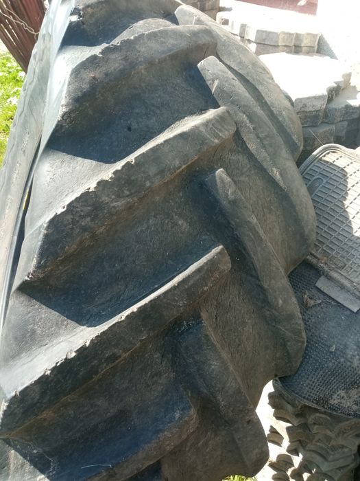 Продам шини 18.4/15 - 30