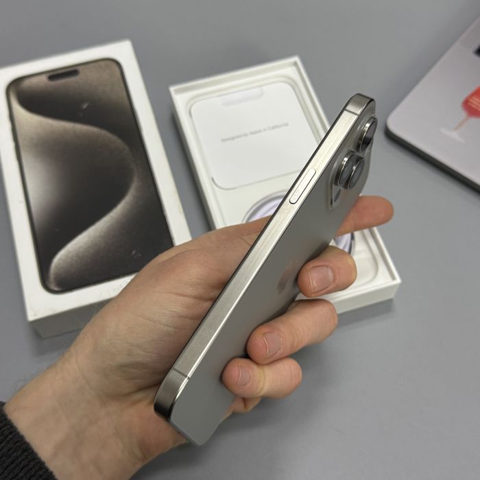 Продам iPhone 15 Pro Max 256 GB Natural Titanium NeverLock фіз. сім EU