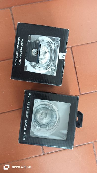 1 foco de luz embutido NOVO