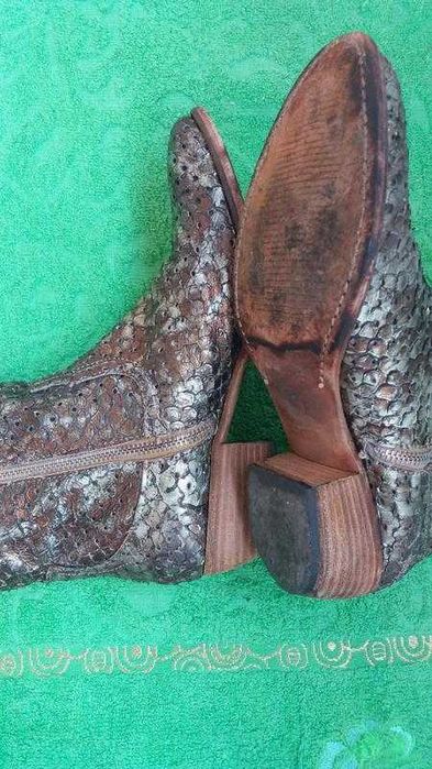 Женские бот в стиле вестерн из змеиной кожи  италии vero cuolo ручн.р
