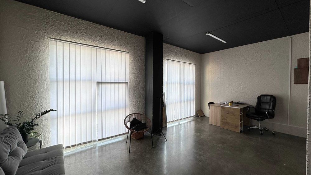 Продаж офісу 79м2 з свіжим ремонтом кондиціонер Святослава Хороброго