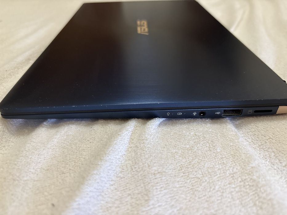 Asus Zen Book 14’’ i5
