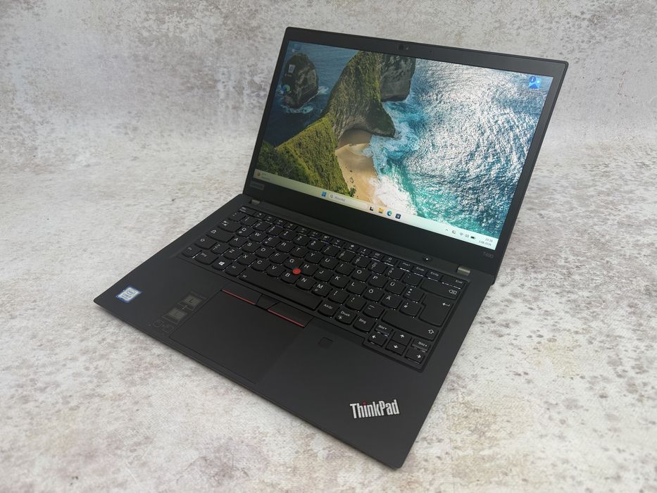 Lenovo Thinkpad T490 / i7 8565u 4.6GHz / 16GB DDR4 / 1TB SSD / UHD 620 / 14FHD / W11 Pro