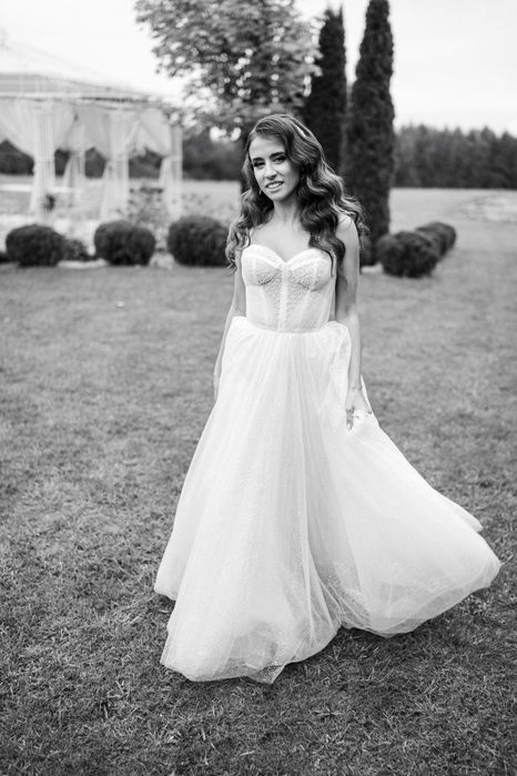 Suknia ślubna Eva Lendel Avenue22 model Sky