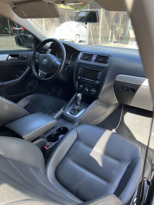 VOLKSWAGEN JETTA 2013 VIN 3VWD17AJ2EM385111 фото оголошення 3 з 9