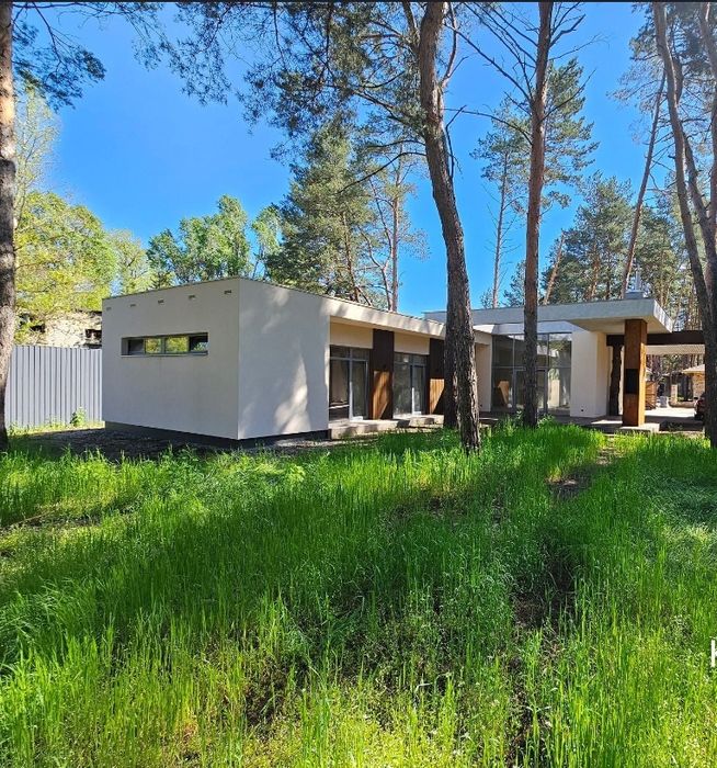 Продаётся дом в Обуховке в сосновом лесу закрытая территория река