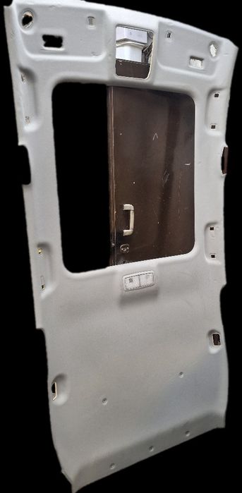 Toyota avensis t27 kombi szklany dach podsufitka podbitka dachu