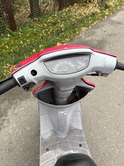 Honda dio af 27.