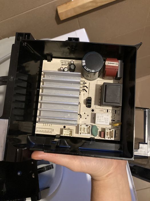 Midul inwertora pralki beko WTV8634XAW