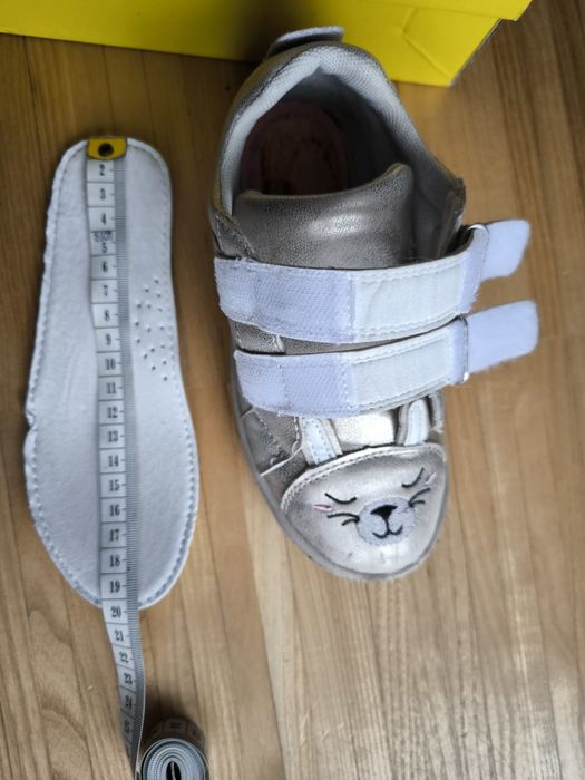 Buty jesienno-wiosenne, rozmiar 30