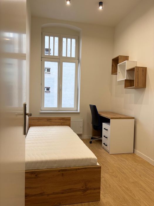 Pokój jednoosobowy 12m2 w centrum Katowic