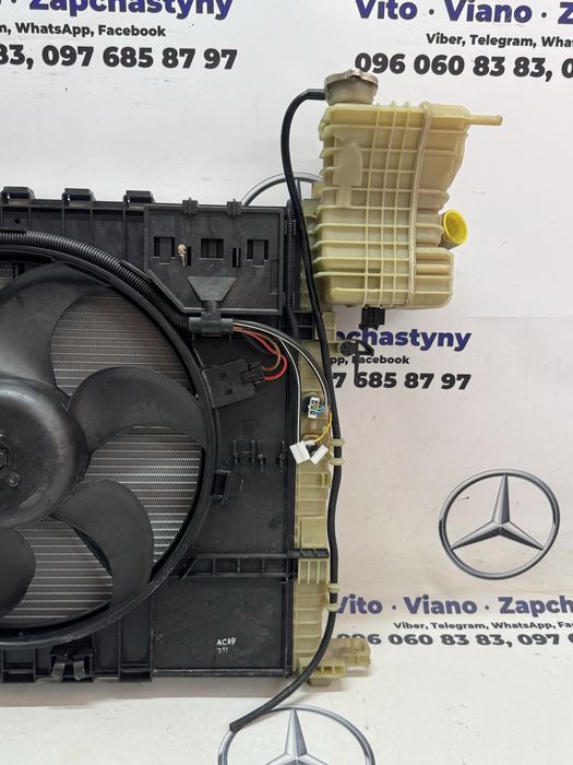 Радіатор охолодження Мерседес Віто W638 радіатор Mercedes Vito W638