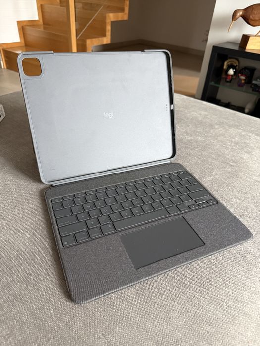 Klawiatura Logitech COMBO TOUCH do iPad PRO 12,9