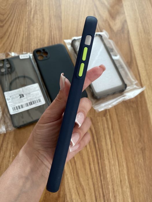 Чохли на iphone 11 pro max