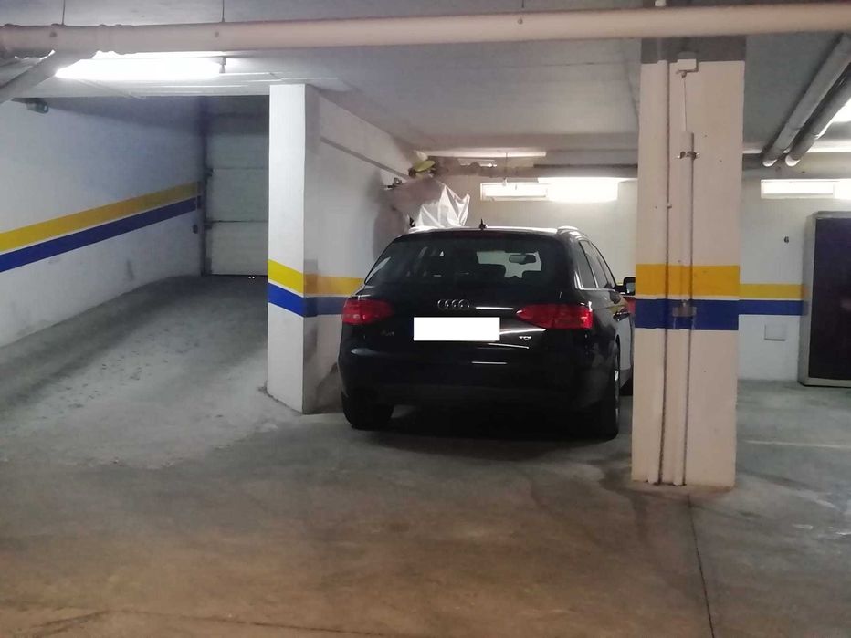 T2 com Garagem e Arrecadação – Vila Franca de Xira