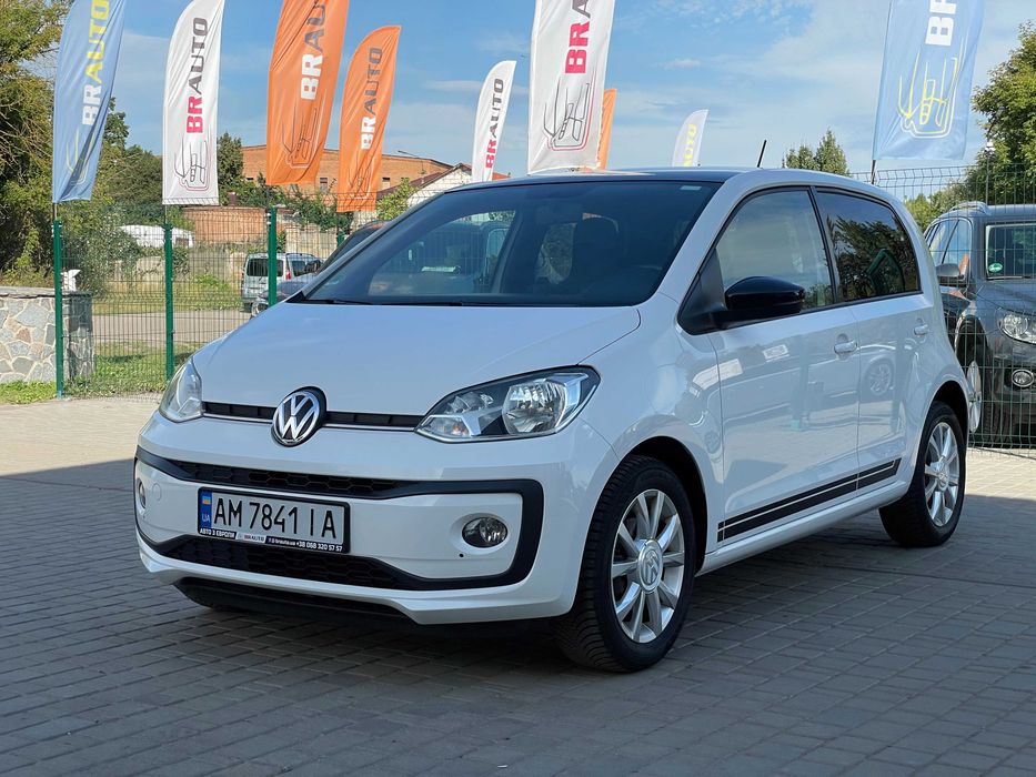 Volkswagen Up 2016