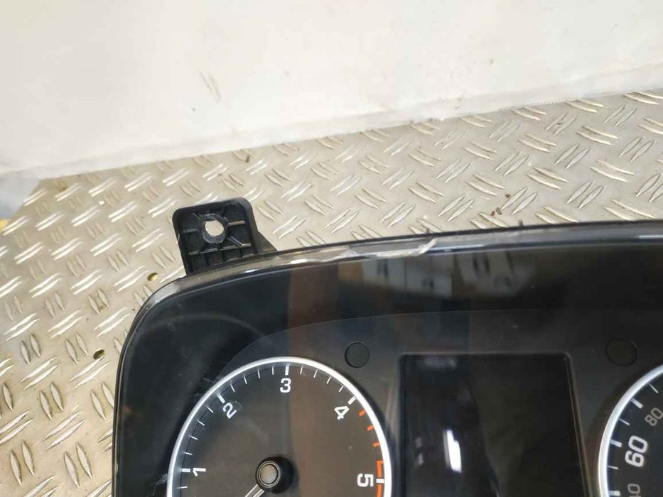 Land Rover Discovery 4 09- панель приладів  EL9665 AH2210849EJ