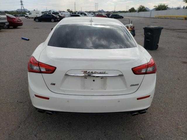 Maserati Ghibli Q4S z 2015 roku, model USA.