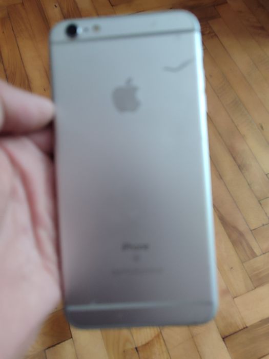 iPhone 6 S plus.