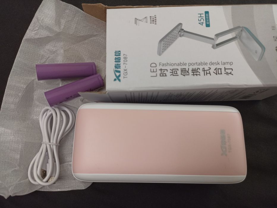 Найкраща настільна лампа на з'ємних акумуляторах, настольная лампа