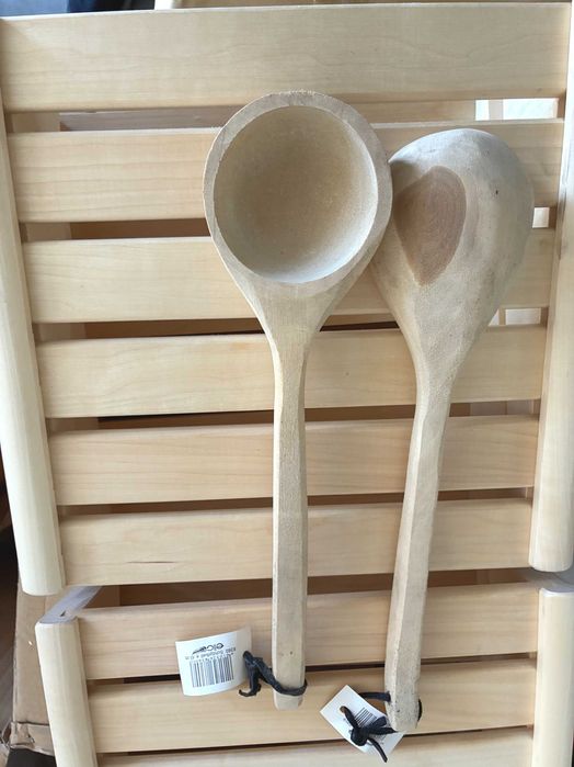 Conjunto de Sauna / Banho Turco: Balde + Colher + Apoio de Cabeça/Pés - 6 pcs - 230€