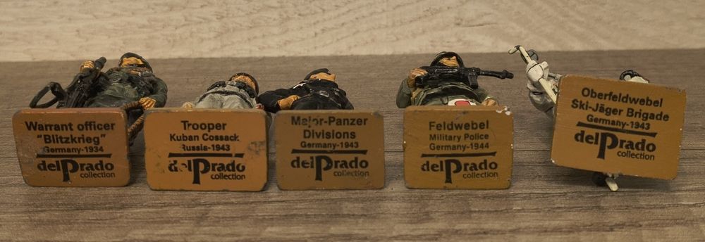 Militaria III Reich Figuras na escala 1.35 Delprado