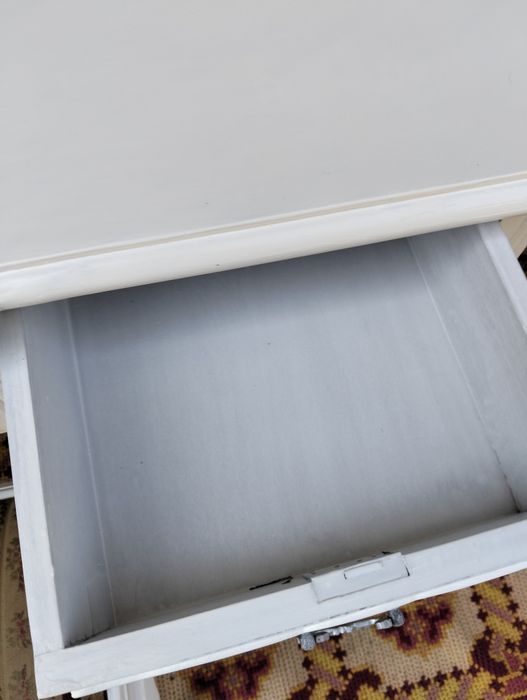 Cómoda Vintage com Banco Restaurada