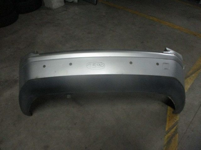 Pára-choques trás VOLVO V50 (MW)